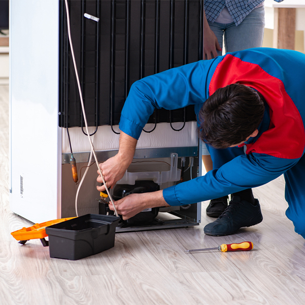 how long does it usually take to repair a refrigerator in Easton WI